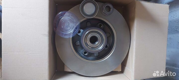 Задние тормозные диски на Ситроен С4