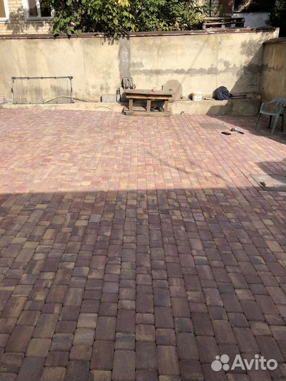 Укладка тротуарной плитки (Брусчатки)