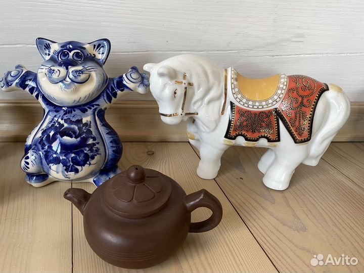 Фарфоровые статуэтки, аромолампа