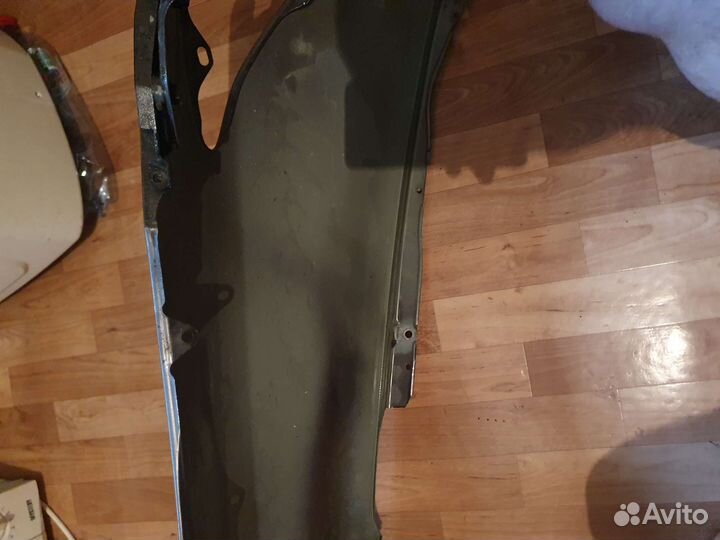 Крыло переднее правое honda civic 4d