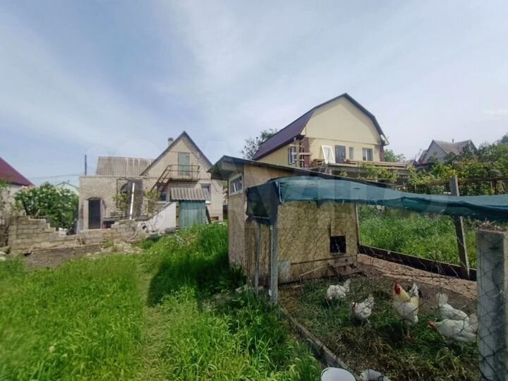 Дом 65 м² на участке 4 сот.