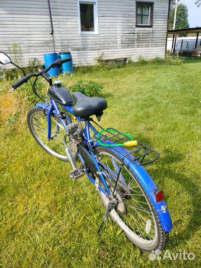 Велосипед с бензиновым мотором