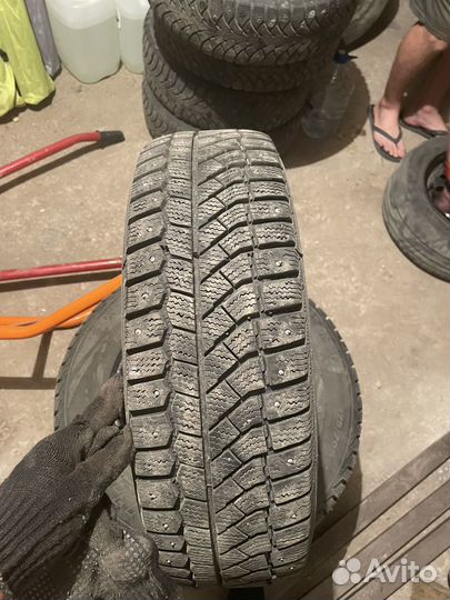 Viatti Brina Nordico V-522 175/70 R14