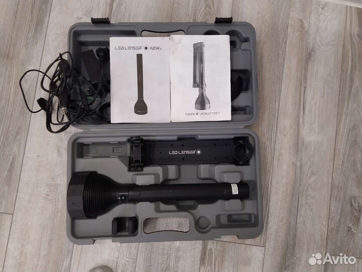 Фонарь туристический