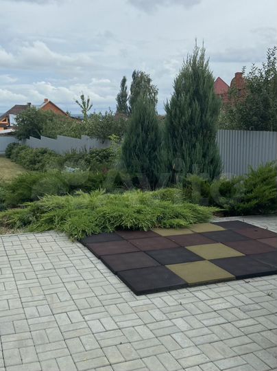 Коттедж 309,8 м² на участке 14 сот.