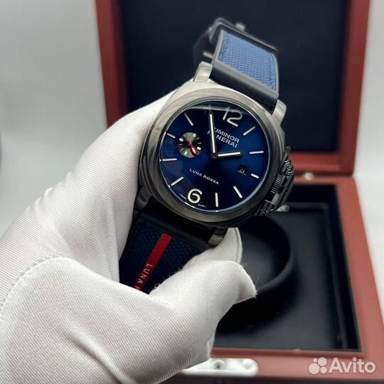 Часы Panerai Luminor Luna Rossa