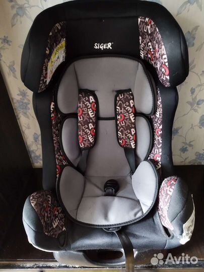 Автомобильное детское кресло от 9 до 36 кг