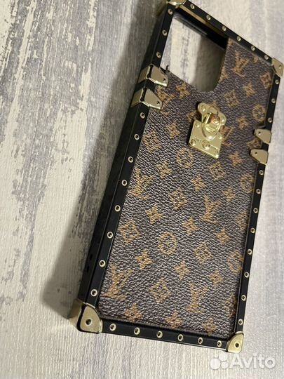 Чехол на iPhone 12 pro max