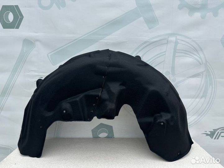 Подкрылок задний правый Mercedes Gle V167