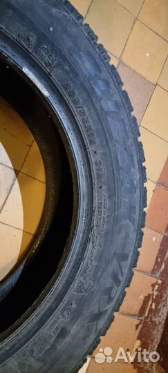 Bridgestone Blizzak VRX 205/55 R16