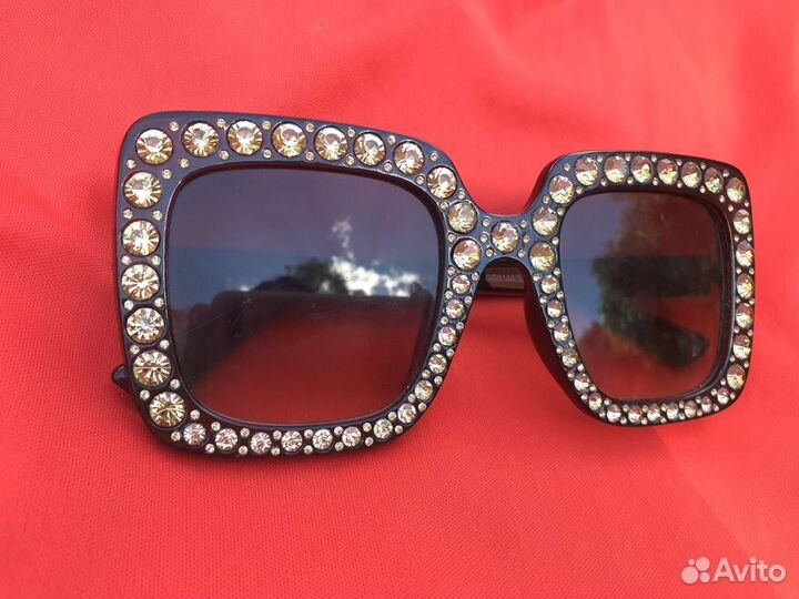 Солнцезащитные очки женские gucci