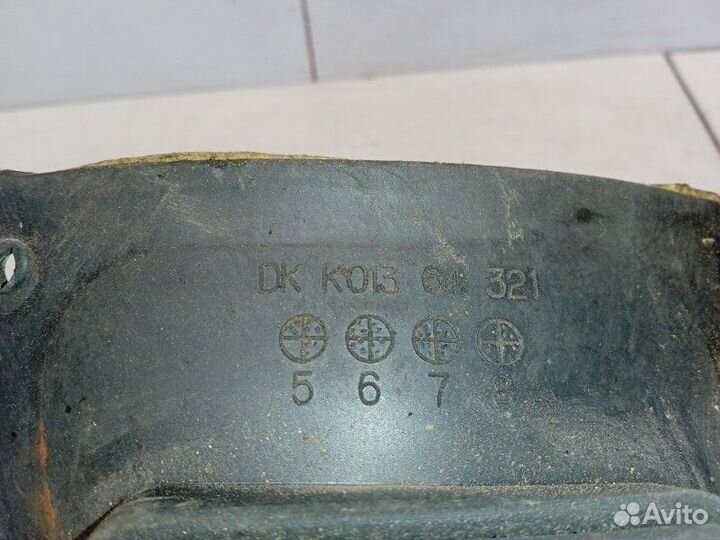 Чехол кулисы Kia Sportage 1 2.0 1999