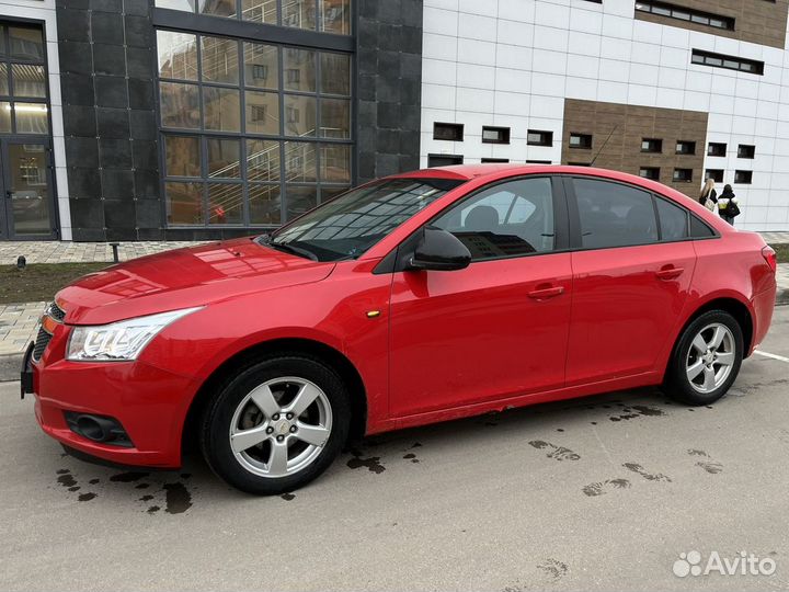 Chevrolet Cruze 1.8 МТ, 2011, 197 000 км