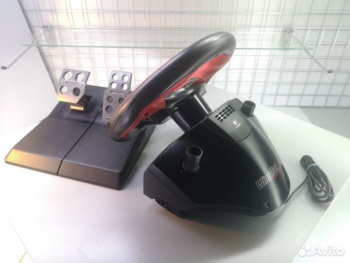 Игровой руль logitech driving force gt