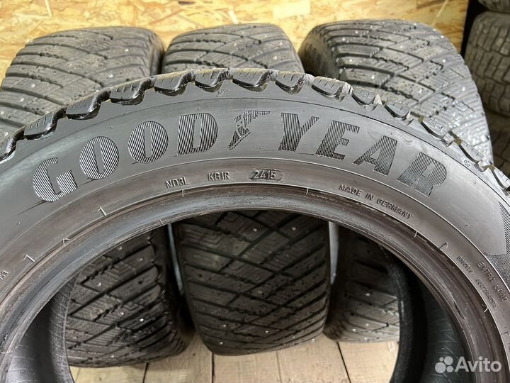 Goodyear Ultragrip Ice Arctic 235/55 R18