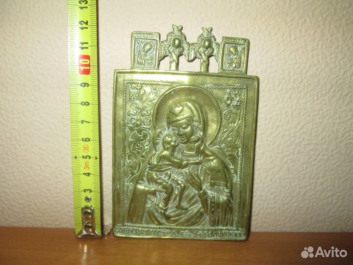 Икона старинная, литая Феодоровская бм
