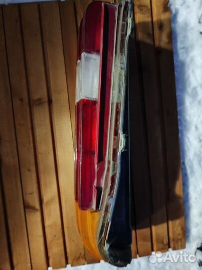 Задние фонарь Мерседес c190