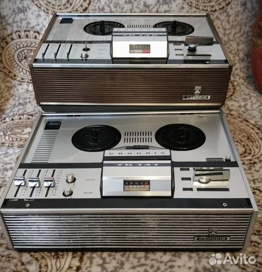 Катушечный магнитофон Grundig