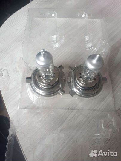 Галогеновые лампы h4