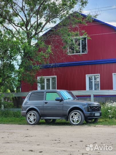 LADA 4x4 (Нива) 1.7 МТ, 2017, 90 000 км