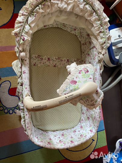 Люлька, колыбель, кроватка для новорожденного