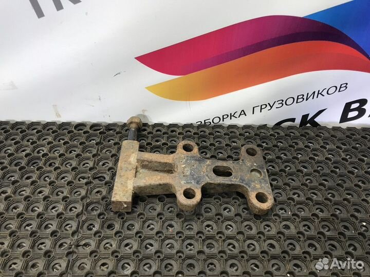 Кронштейн амортизатора правый Полуприцепы Разные