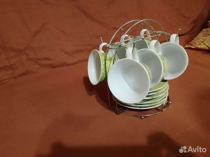 Кофейный сервиз, фруктовница и другое