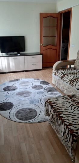 2-к. квартира, 50 м², 1/5 эт.