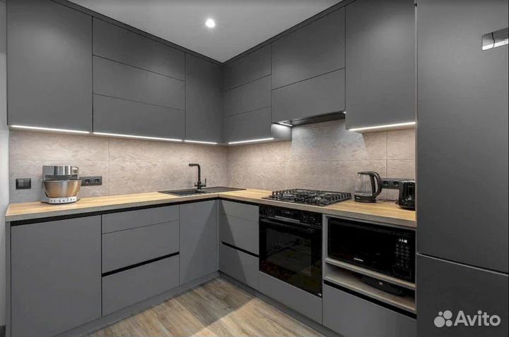 Кухня готовая новая