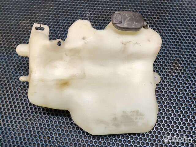 Бачок омывателя renault symbol Clio