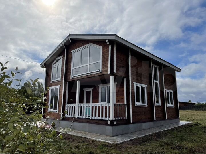 Дом 180 м² на участке 15 сот.