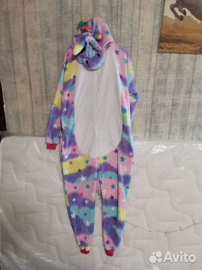 Пакет вещей на девочку 12-14 лет