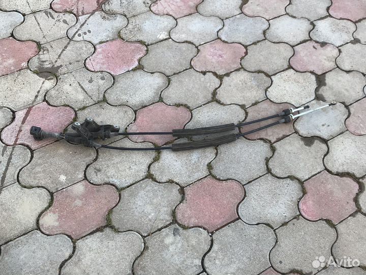 Тросы МКПП с кронштейном Volkswagen Polo оригинал