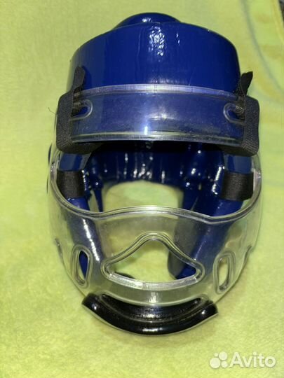 Шлем с маской для тхэквондо и единоборств