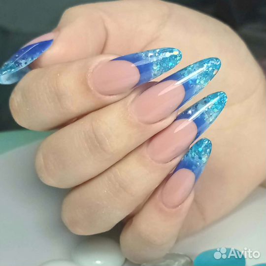 Маникюр и педикюр