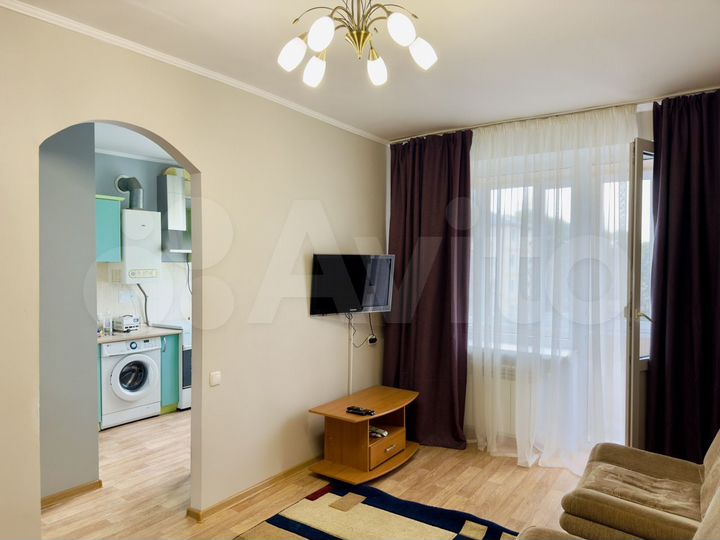 2-к. квартира, 50 м², 4/4 эт.