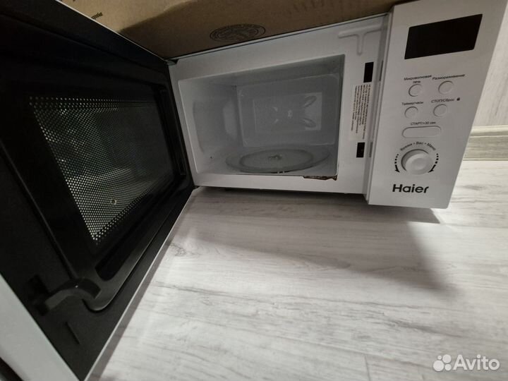 Продам микроволновку бу haier