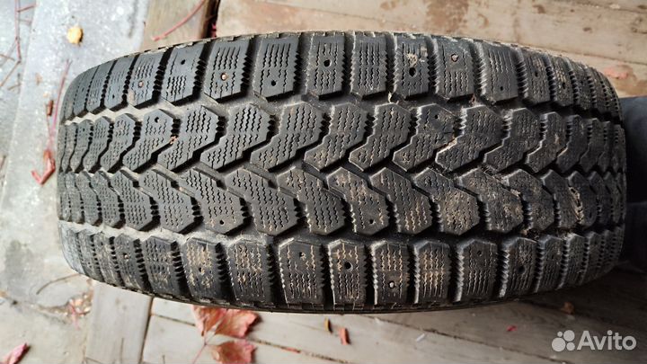 Yokohama Ice Guard F700Z 235/65 R17