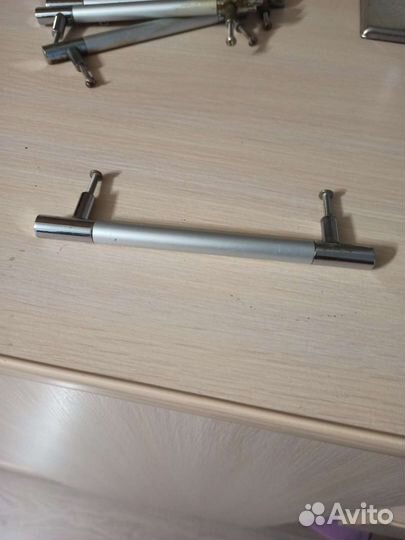 Мебельные ручки