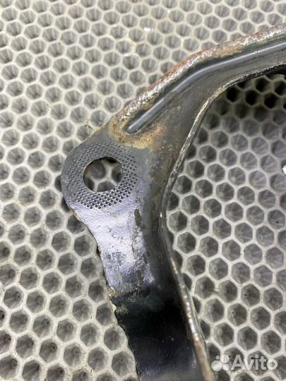 Б/У Крепление рычага задний Volkswagen Passat Cc