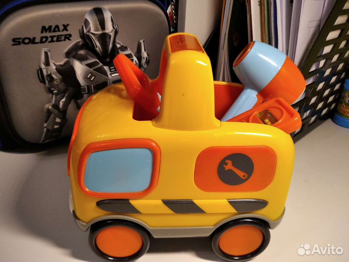 Машинка- каталка ELC