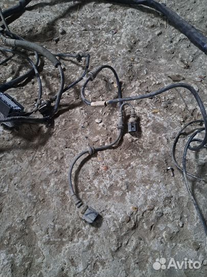 Проводка подкапотная левая Audi A6 C6