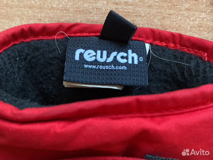 Спортивные перчатки