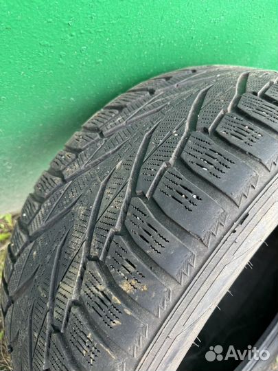 Nokian Tyres Hakkapeliitta R2 255/50 R19 50S