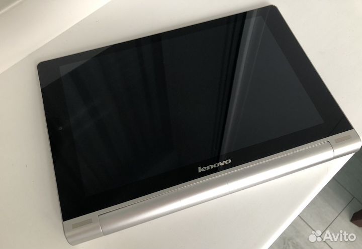 Планшет Lenovo Yoga Tablet 10 B8000-Н