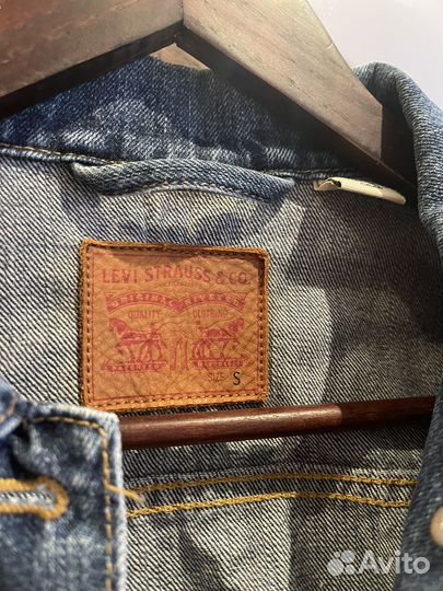 Джинсовая куртка Levis