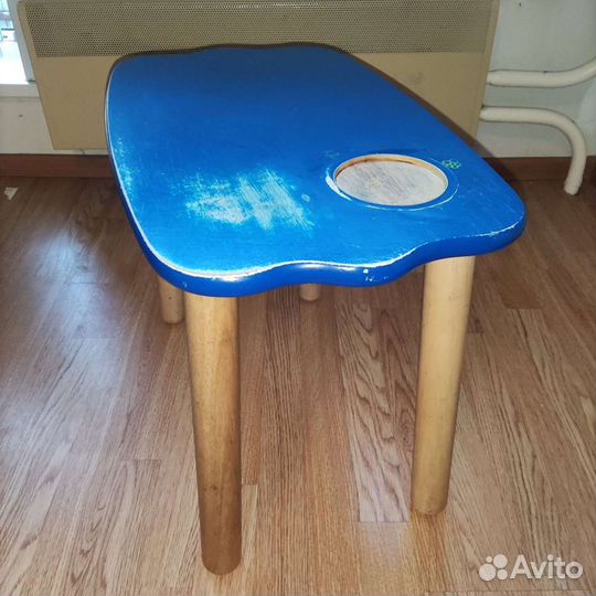Детский деревянный столик