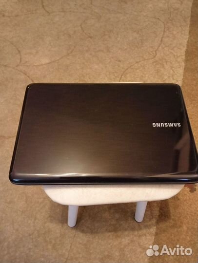 Ноутбук samsung r540