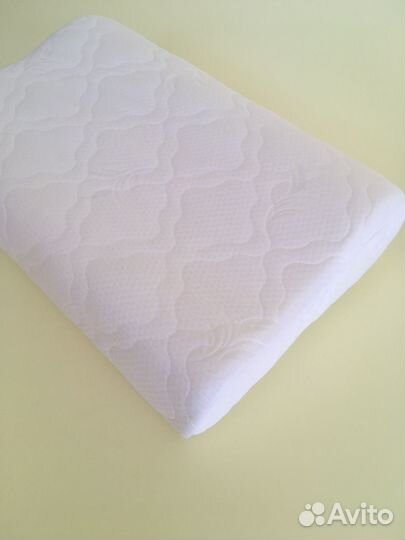 Подушка мемори (анатомическая)