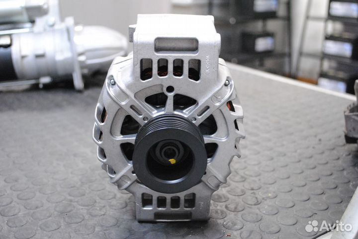 Генератор LADA Vesta, X-Ray 1.6 90А Valeo